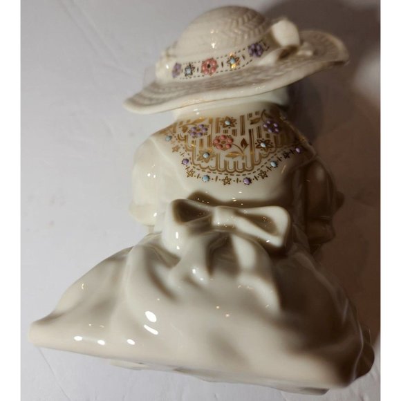 Lenox Girl Teddy Bear Artisan Event China Jewel with Bonnet EXTREMELY RARE 1990s - Picture 4 of 7